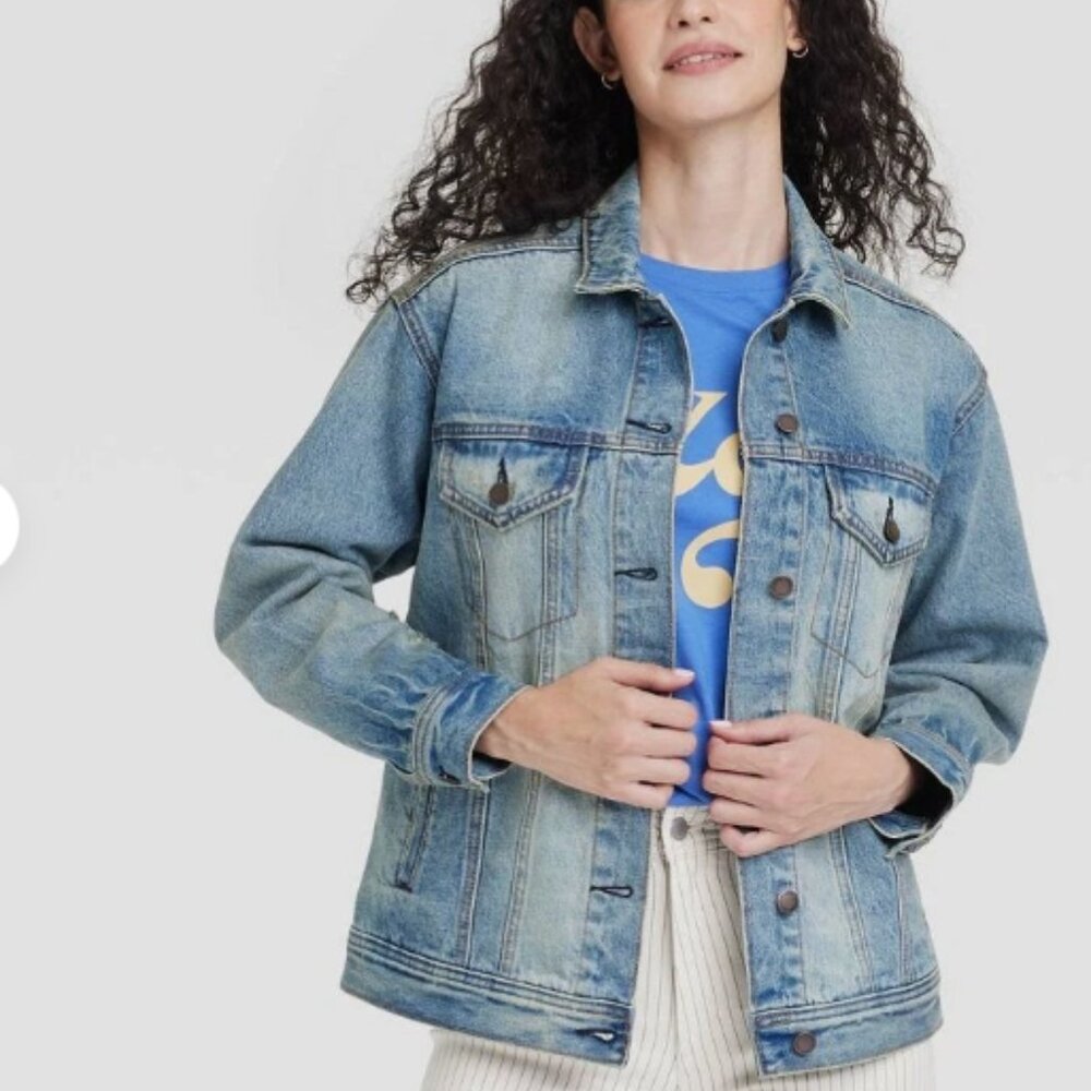 Women's Jean Jacket - Universal Thread Medium Wash XL